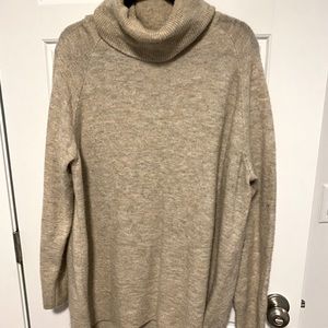 H&M oversized sweater size medium.